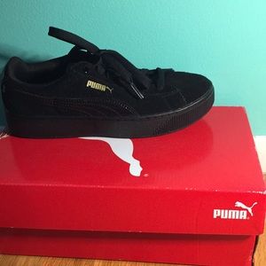 Barely worn/ brand new